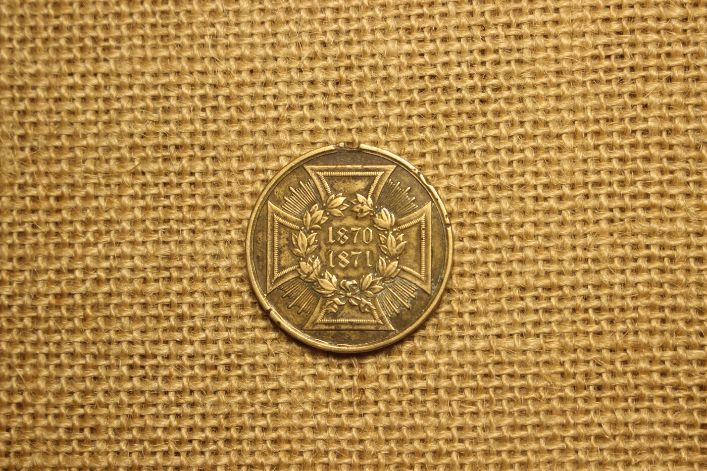 2026.4.2德系小拍卖 普法战争纪念章，附侧边铭，取材自缴获火炮，经过原主人抛光打磨