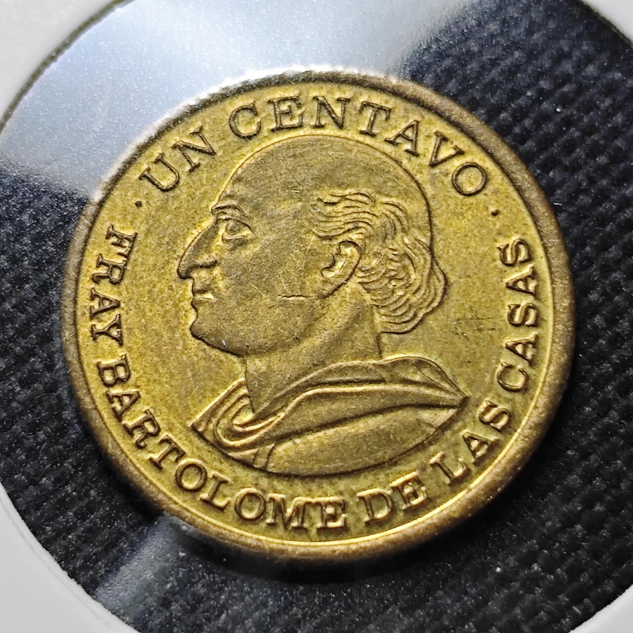 KK钱币收藏小铺  第410期 2月预留时间 周末发货  1976危地马拉1分铜币