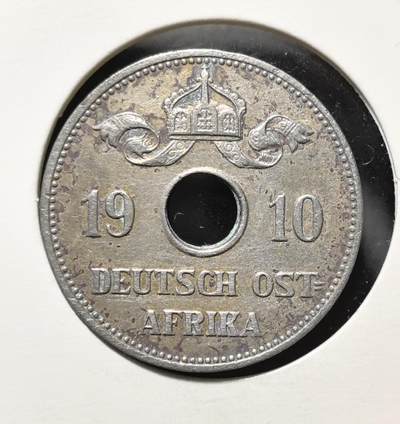 外国优质老铜币银币苏联纪念章，每周六晚九点倒数截拍，满百包邮可寄存，持续收拍 - 德属东非1910年10 赫勒镍币，正面饰有月桂枝与面值，背面刻有帝国皇冠、年份及 “DEUTSCH OST-AFRIKA” 字样，是德国殖民东非时期的流通货币。它见证了德国在非洲的殖民历史，工艺规整、存世稀少，极具非洲殖民史与近代钱币收藏研究价值。