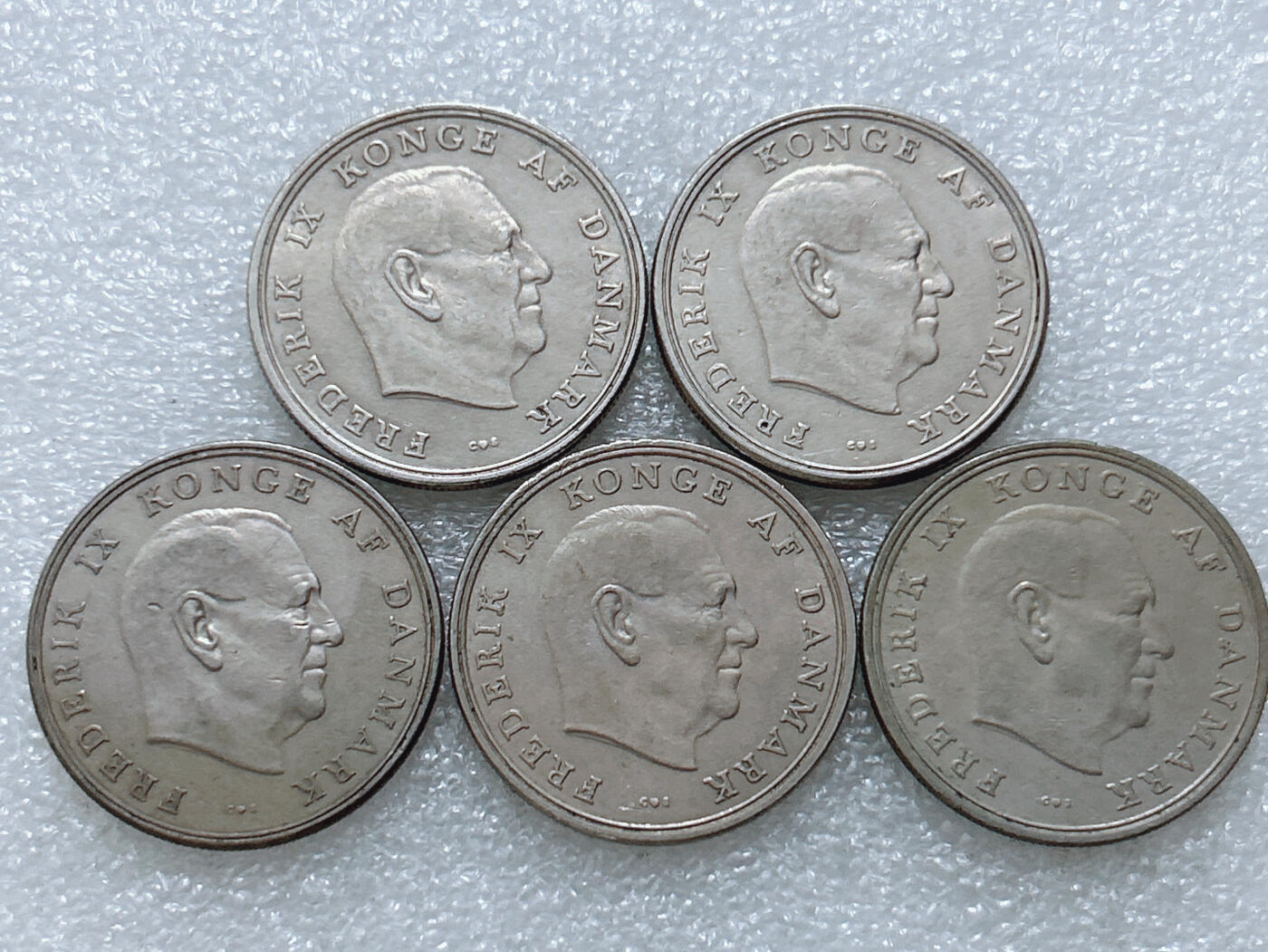 第一海外回流一元起拍收藏 散集专场  第307期 丹麦5克朗硬币 弗雷德里克九世头像 5枚