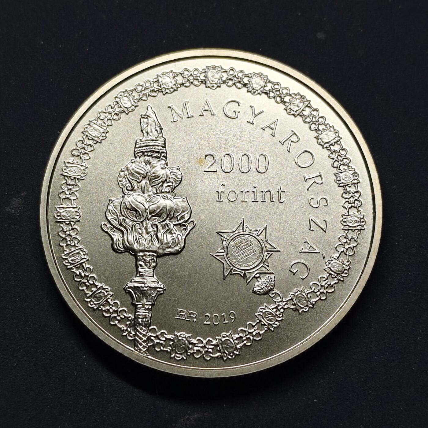 【全场包邮】纯粹捡漏拍517场 【少见】匈牙利2019年2000福林塞梅尔韦斯大学250周年纪念币-量5000