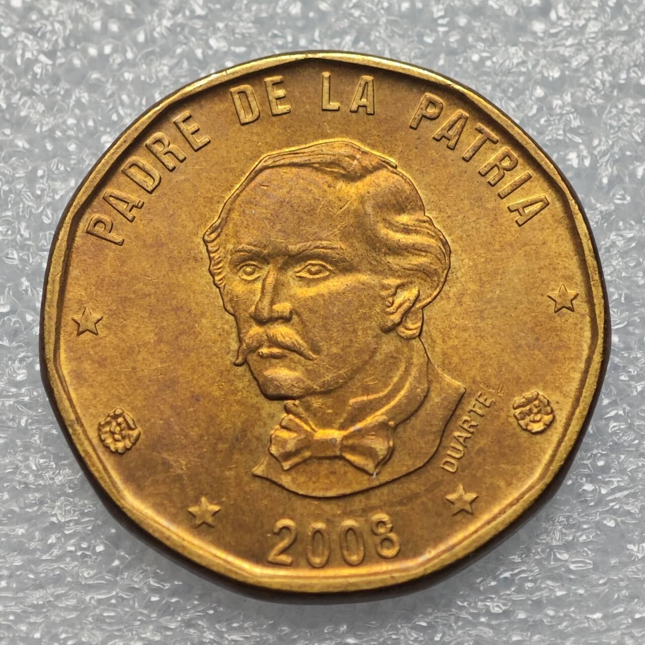  【淘币小摊】限时拍第八百八十六拍   黎巴嫩圣马力诺希腊荷兰场    每周一统一发货 多米尼加2008年1比索铜币 km80