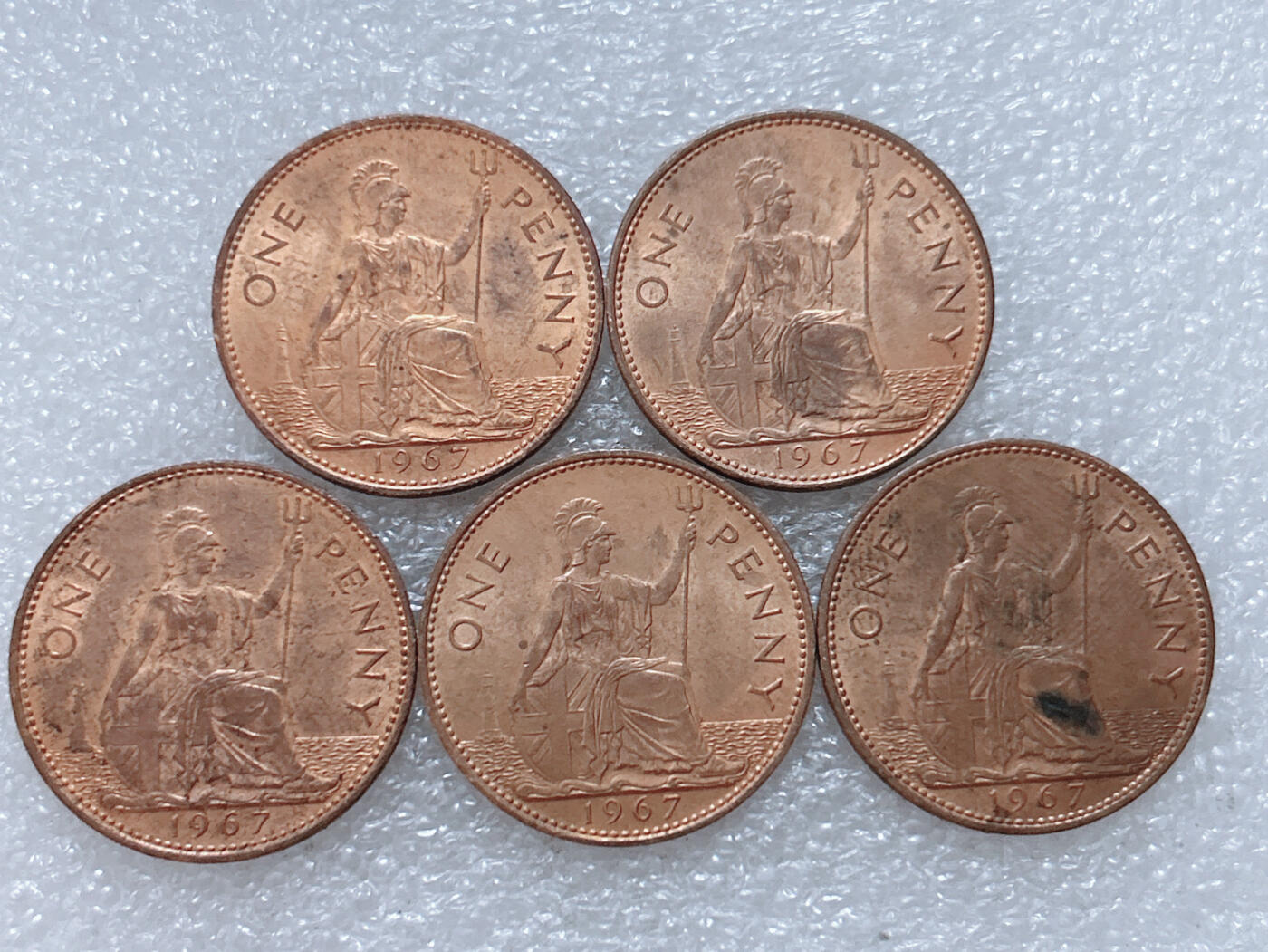 第一海外回流一元起拍收藏 散集专场  第307期 英国1967年1便士铜币 5枚 大不列颠英国女神