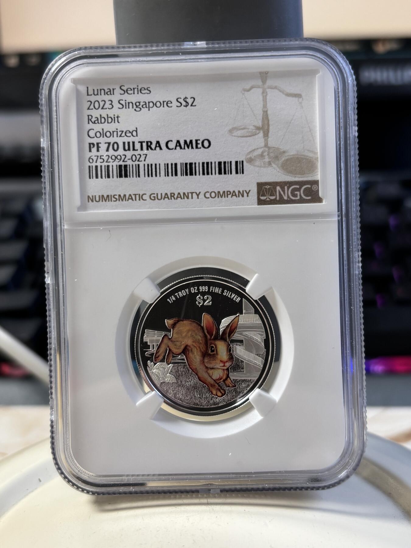 第194期拍卖 新加坡2023年十二生肖兔年银币3枚套NGC-PF70，1盎司/1盎司/1/4盎司，999银，发行2000套，无盒证