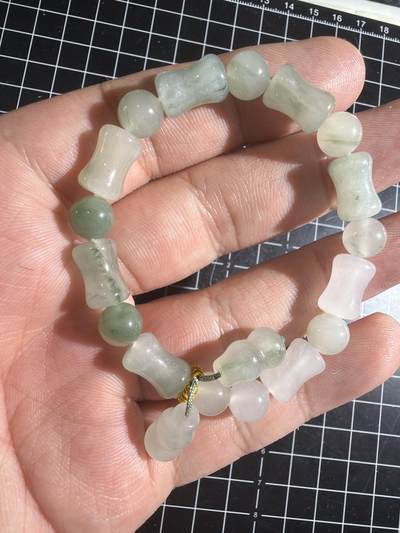 古冰库章牌勋赏收藏0起拍卖 - 手链一个