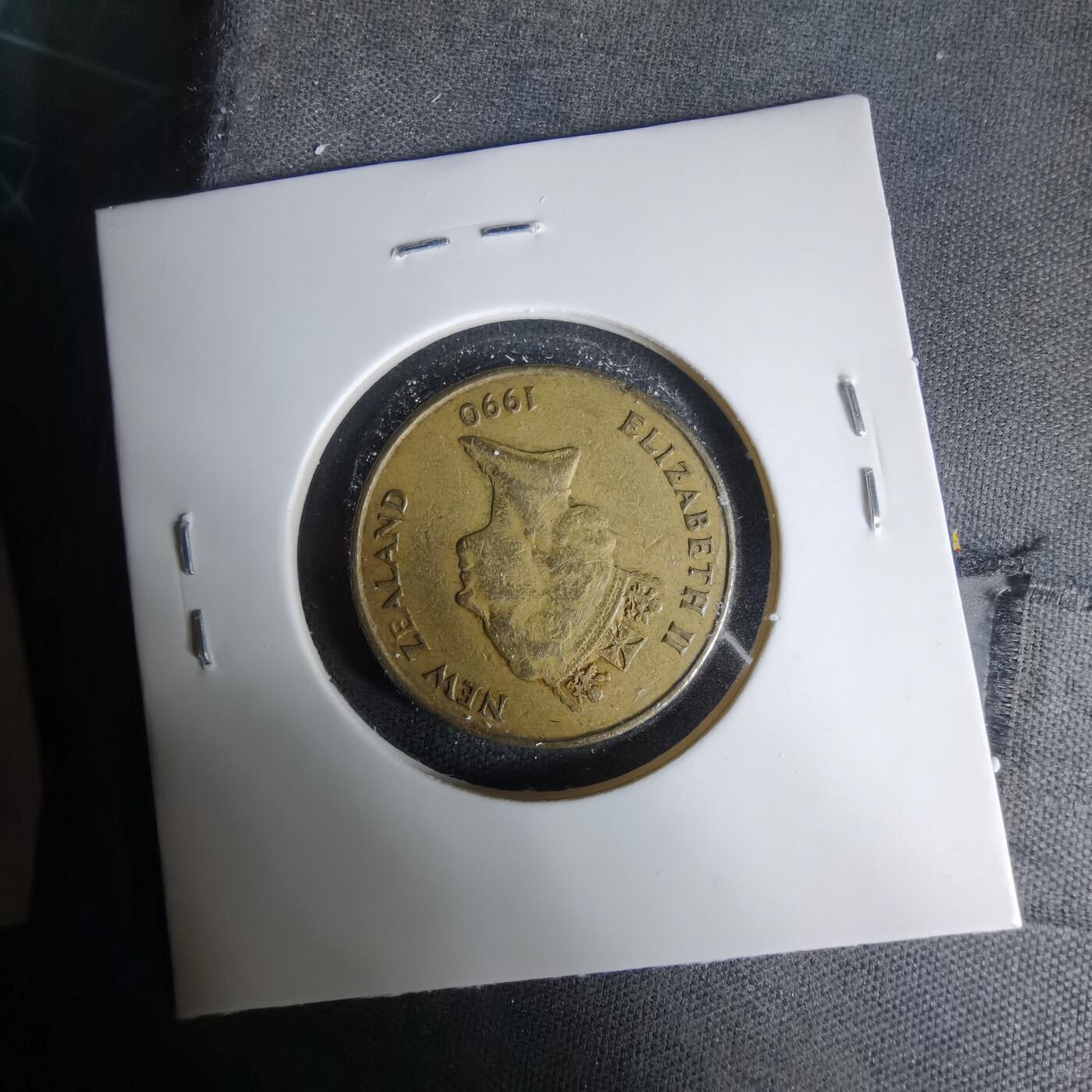 沼泽如烟--第1035场 新西兰1990年一元