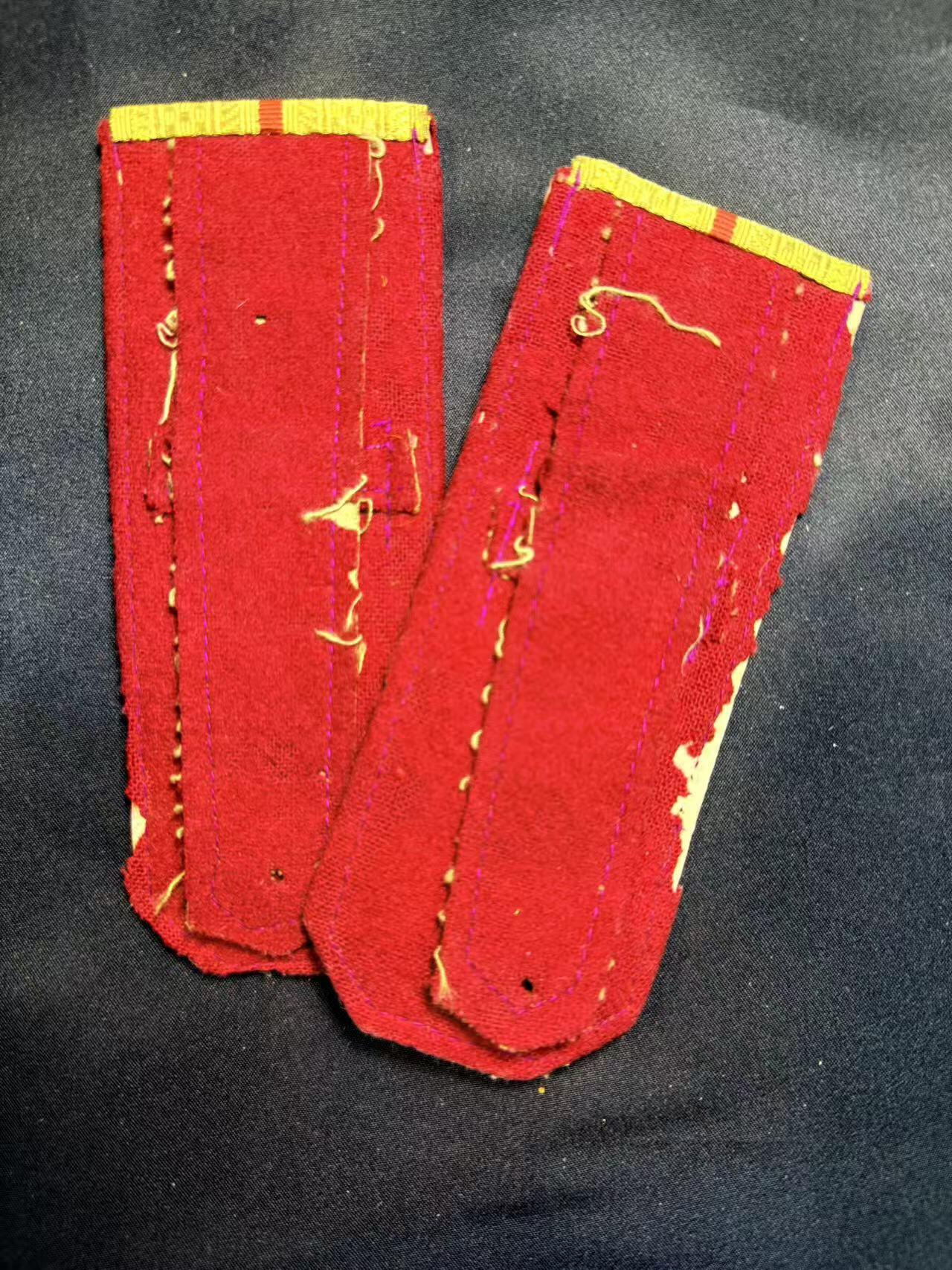 云宸嘉赏-勋臻文献佳藏优品精选场次（低佣 转发佣金红包） su-M55式陆尉官肩章 