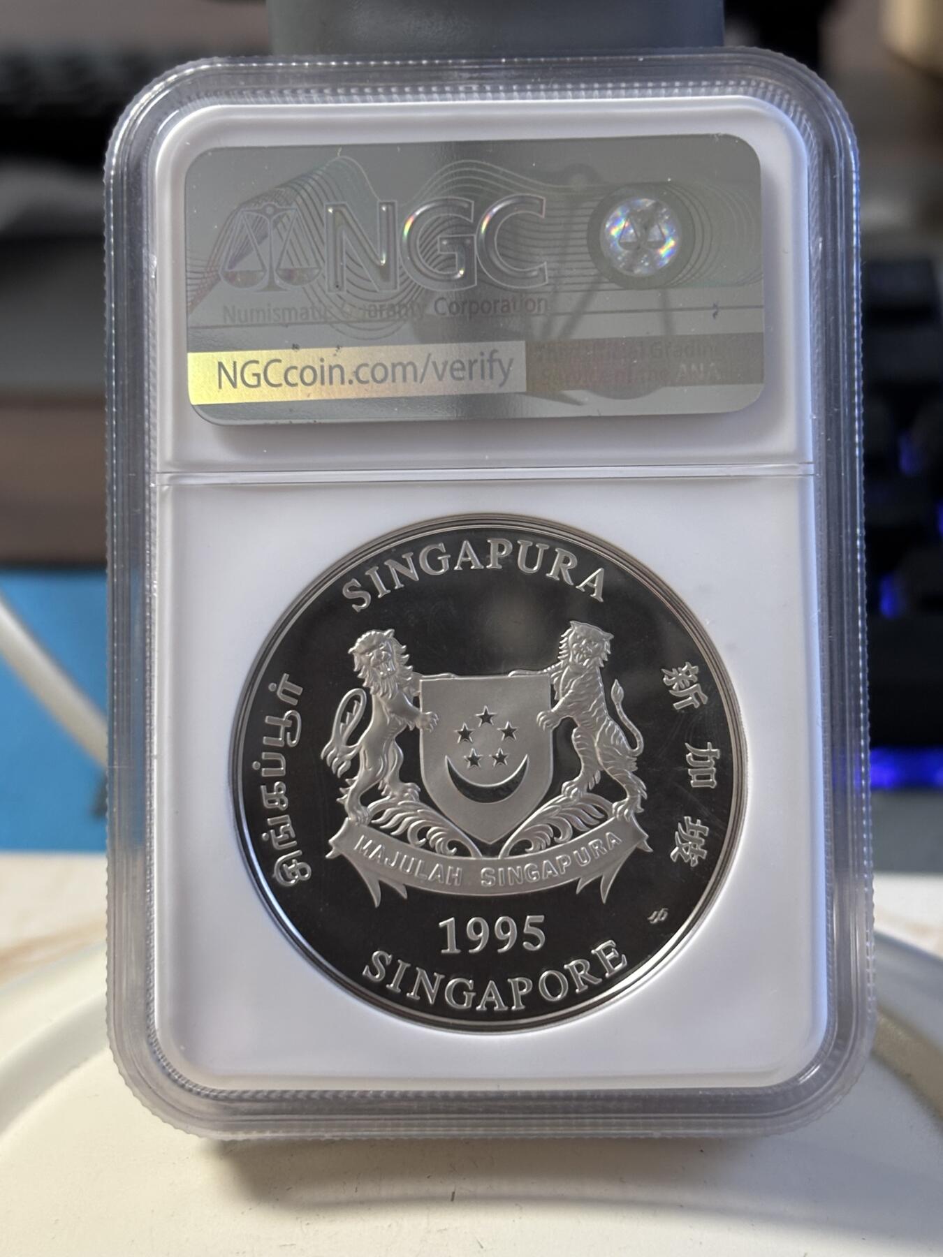 第194期拍卖 新加坡1995年十二生肖猪年2盎司纪念银币NGC-PF68.999银