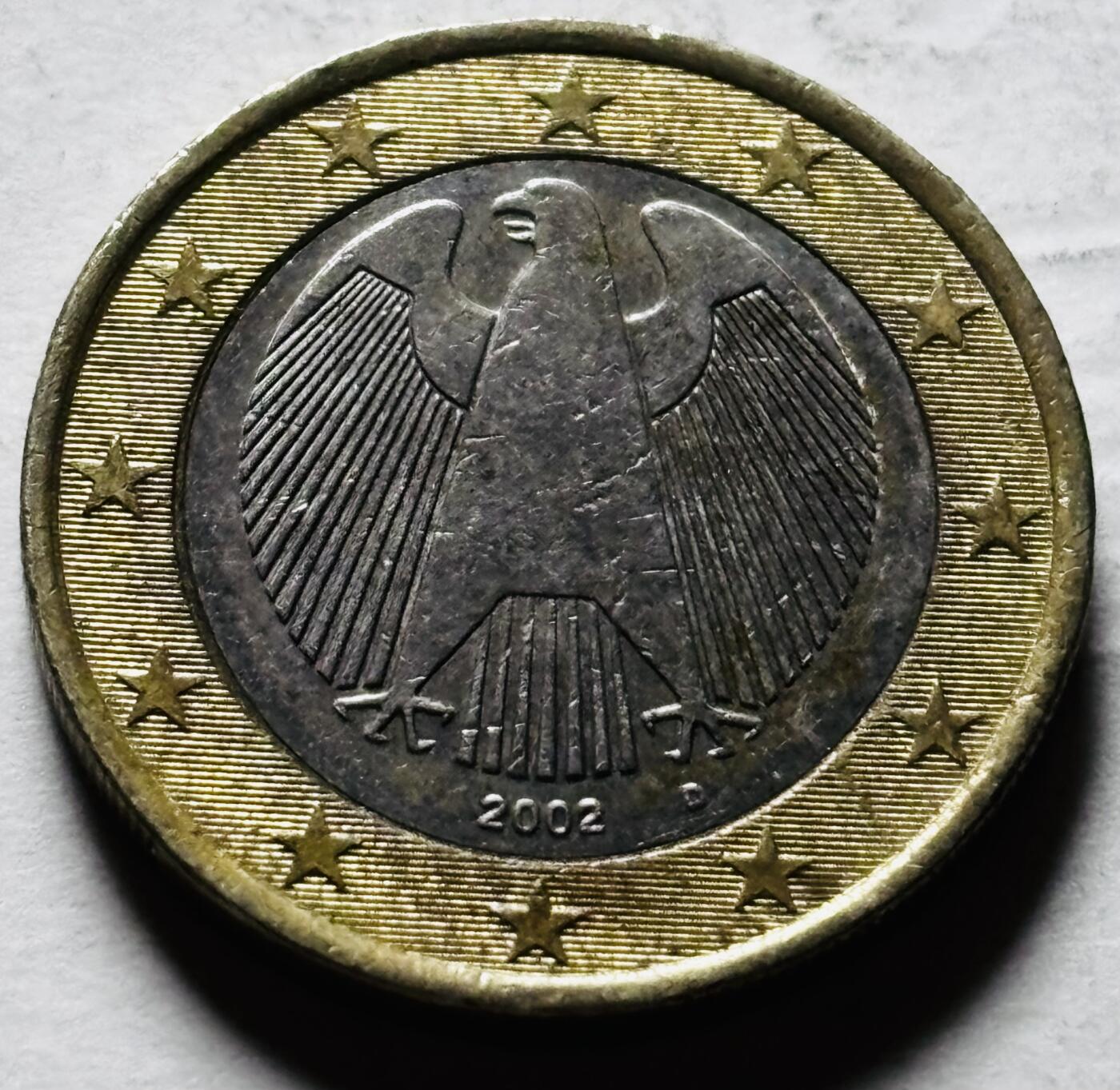 文馨钱币收藏第 298 场，长期接代拍业务 2002 年德国 1 欧元 第一版首发 D 版