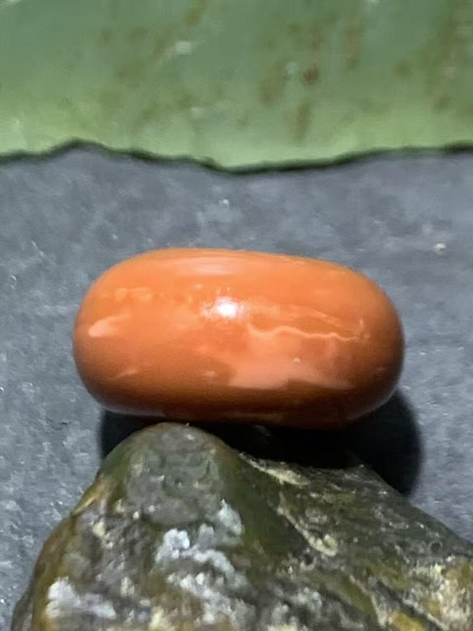 精美南红玛瑙柿子红面包圈小平安扣一个，