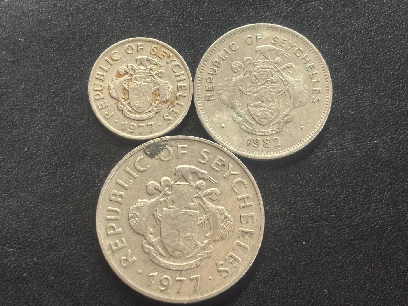 邮泉阁邮票限时拍卖第四十四场 （邮票在国外，请付邮费6元） 塞色尓3枚