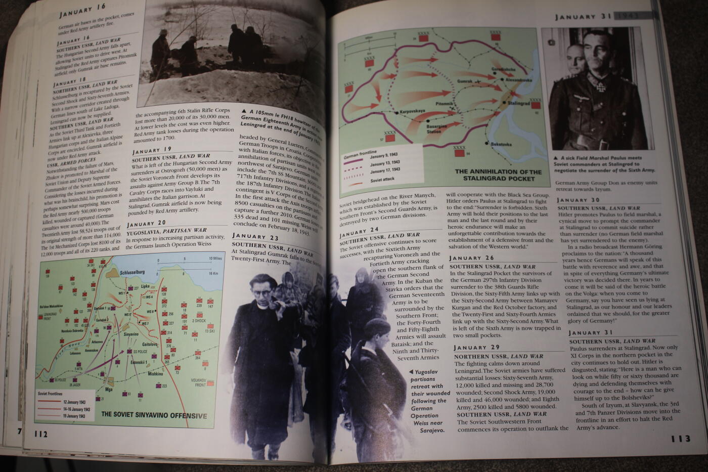 2026.4.2德系小拍卖 东线1941-1945，全书190页，按照时间顺序介绍了苏德双方的大小战役情况，图片丰富，纸张有一些年代痕迹，无缺损