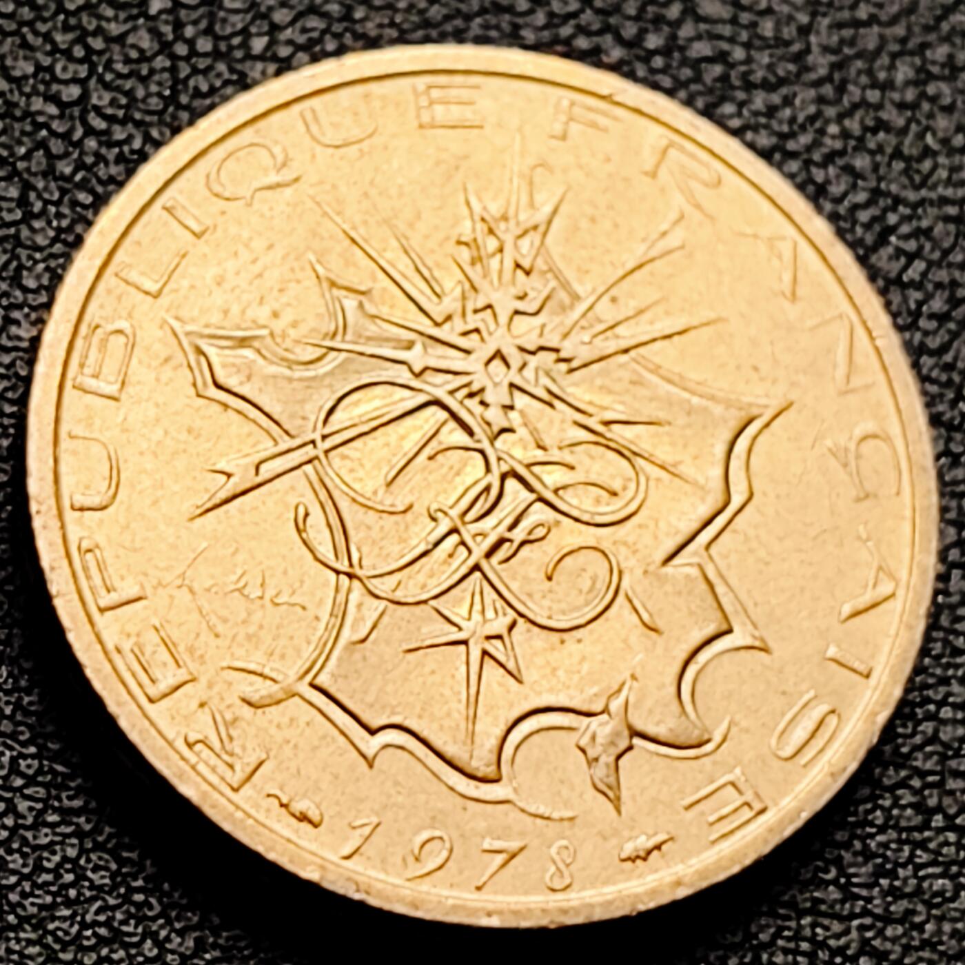 泉币菌-第216场-拍品多 请提前出价 。