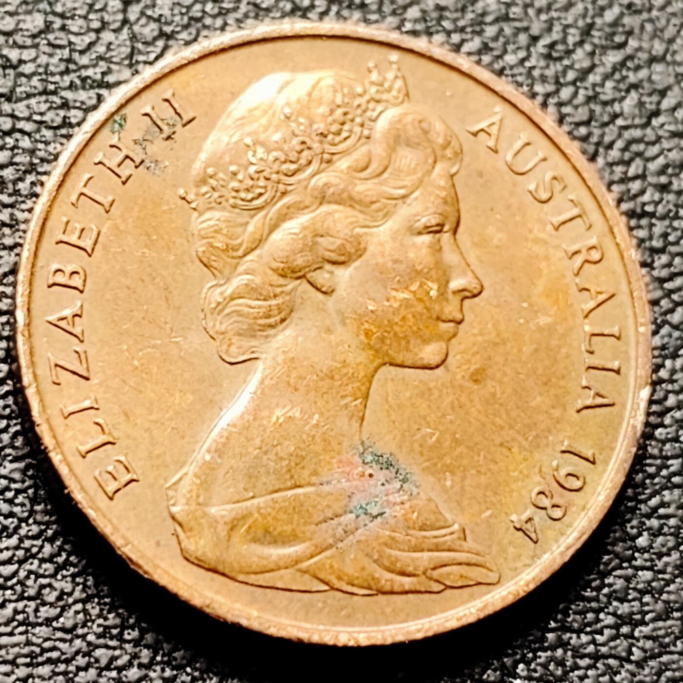 泉币菌-第216场-拍品多 请提前出价 。