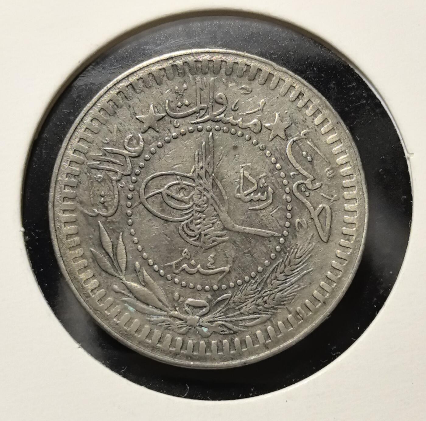 外国优质老铜币银币苏联纪念章，每周六晚九点倒数截拍，满百包邮可寄存，持续收拍