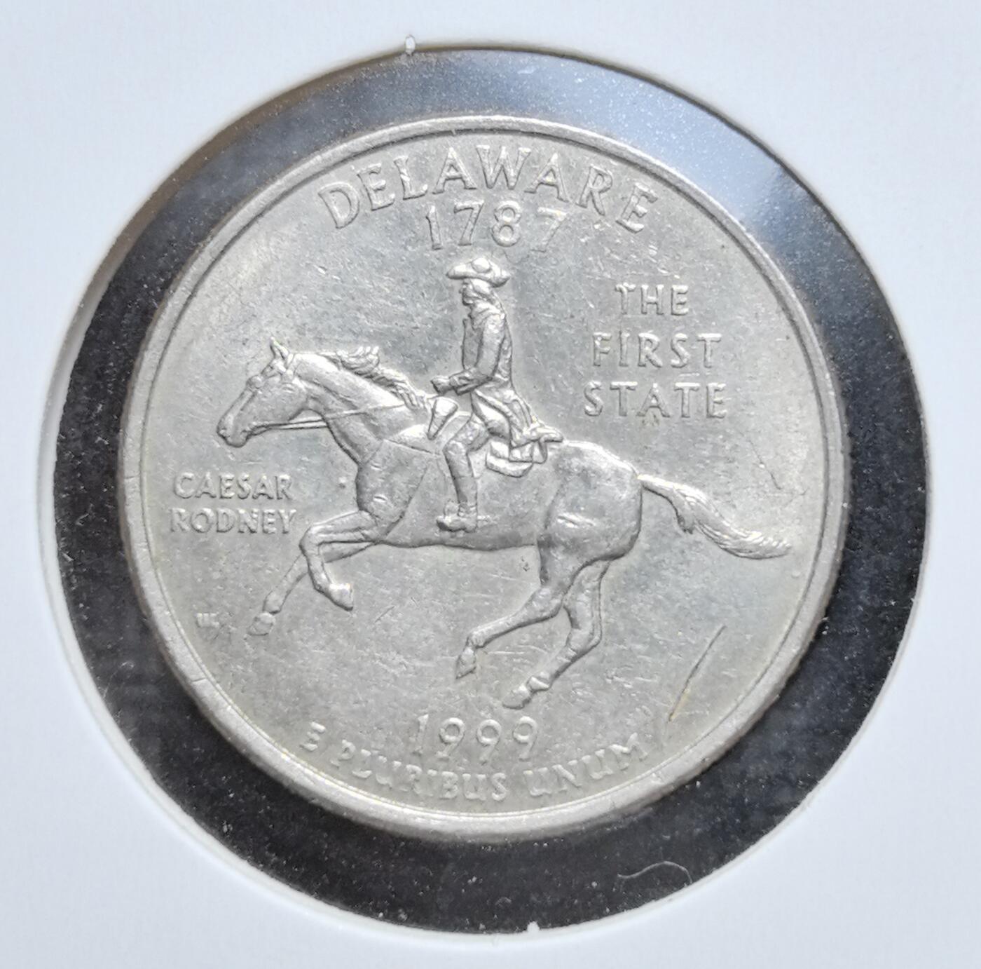 外国优质老铜币银币苏联纪念章，每周六晚九点倒数截拍，满百包邮可寄存，持续收拍 美国特拉华州纪念币，正面为华盛顿头像与国名，背面刻画凯撒・罗德尼骑马奔赴议会的历史场景，标注 “第一州” 字样，见证美国建国起源，设计充满历史叙事感，是美国州币系列的开篇之作，收藏价值突出。