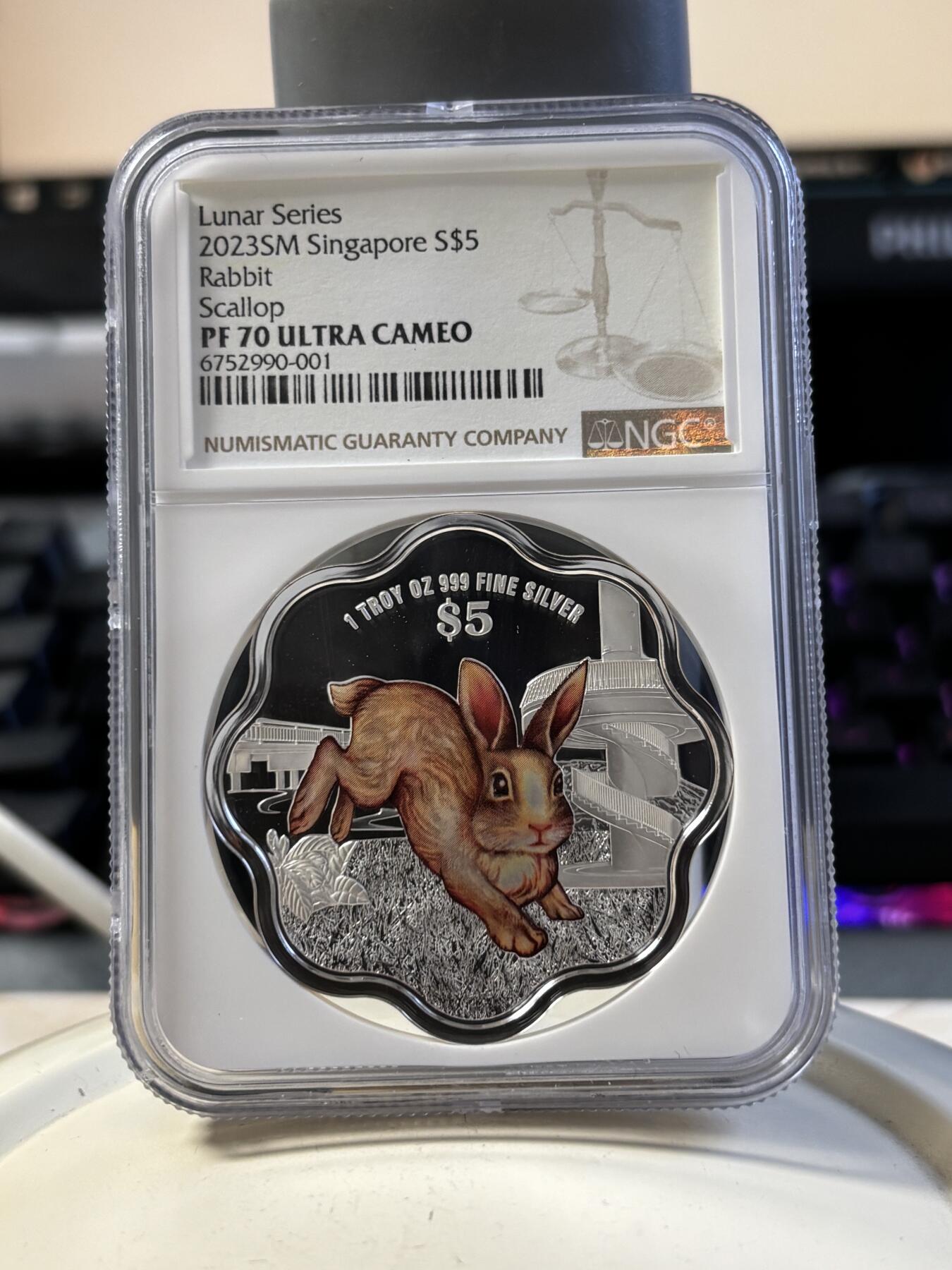 第194期拍卖 新加坡2023年十二生肖兔年银币3枚套NGC-PF70，1盎司/1盎司/1/4盎司，999银，发行2000套，无盒证