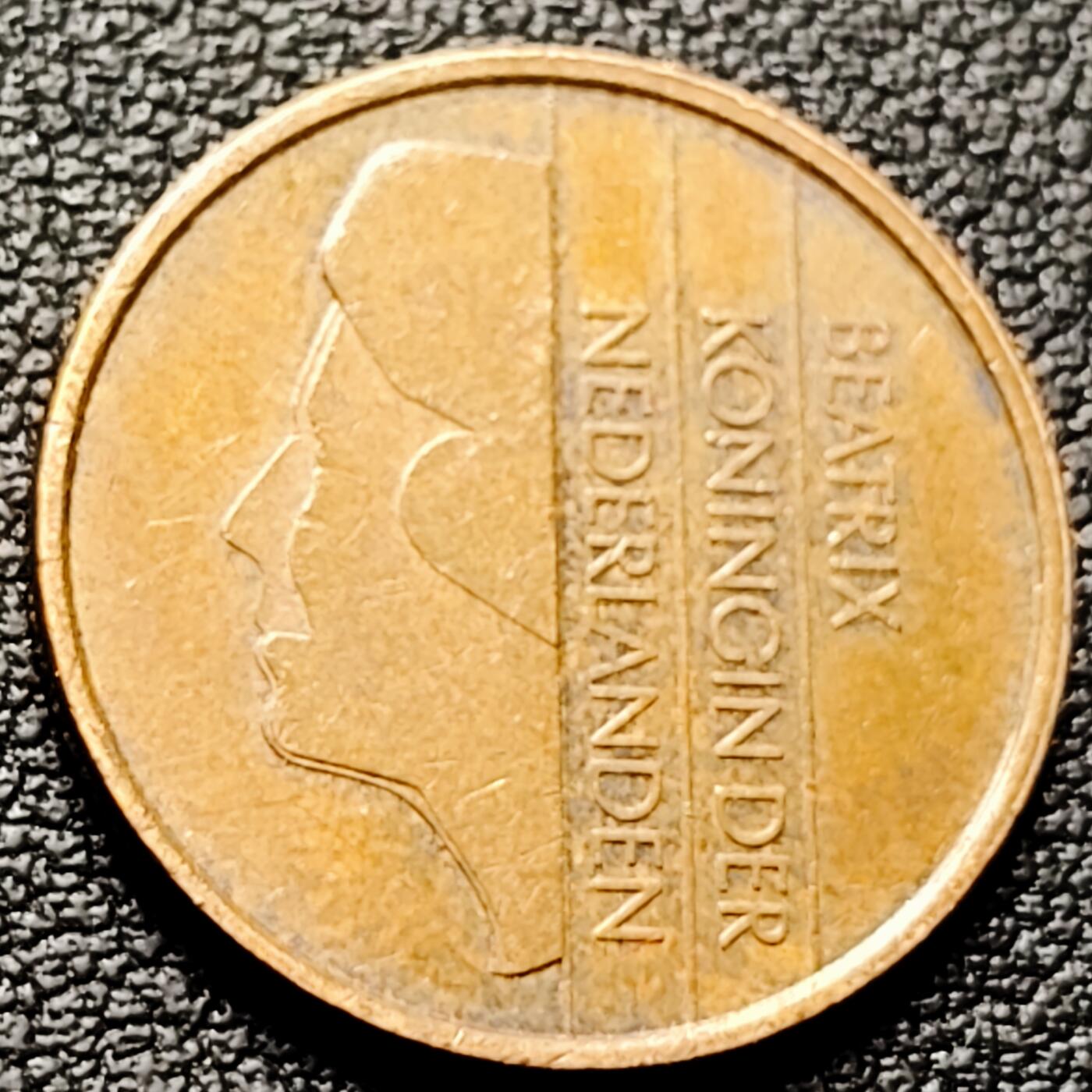 泉币菌-第216场-拍品多 请提前出价 。