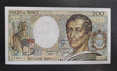 《艾美收藏》第238期-3.29周日外币畅拍场 - 法国1983年200法郎UNC 思想家孟德斯鸠，主要思想：三权分立、君主立宪