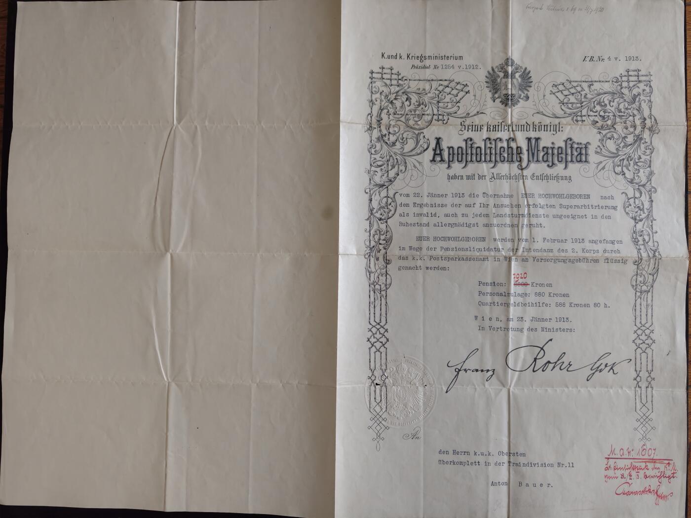 凯旋世界勋赏（第23期）（欢迎送拍）（对拍品有疑问请询问客服，不接受到手刀，出价默认拍品品相。请认真阅读拍卖规则！出价默认已认可！）（收到货请录制开箱视频，无视频概不处理问题。） 奥匈帝国 正式退役证书 因病退役及退休金核定的正式通知；由骑兵大将（后为元帅） 弗朗茨·罗尔 替代战争部长 亲笔签名 签发，1913年正式批准安东·鲍尔 因病退役的请求，并写有养老金内容。