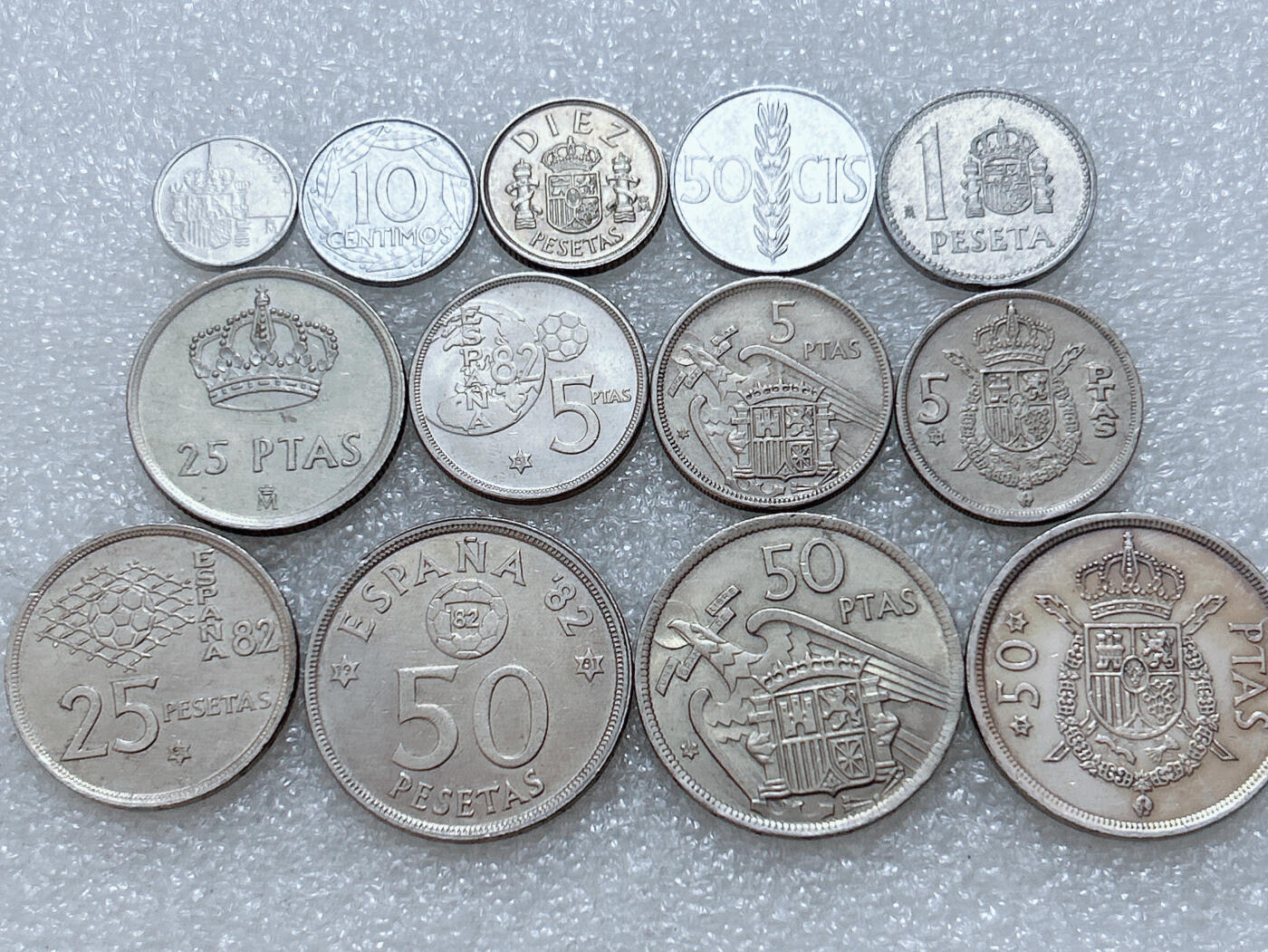 第一海外回流一元起拍收藏 散集专场  第307期 西班牙不同面值硬币 13枚