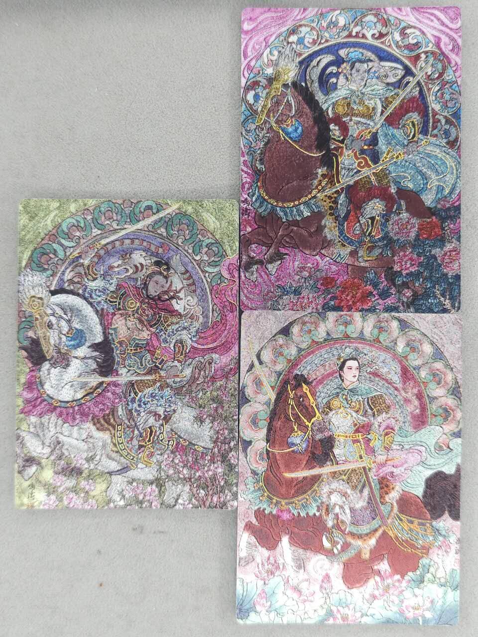 龙虎卡牌-八零场，奇点炸场！！（满200元包邮，无佣金，每周六结拍，欢迎送拍） 冷烫全粗3张 星宿文创 冯涛生肖三娘 - 虎 兔 蛇