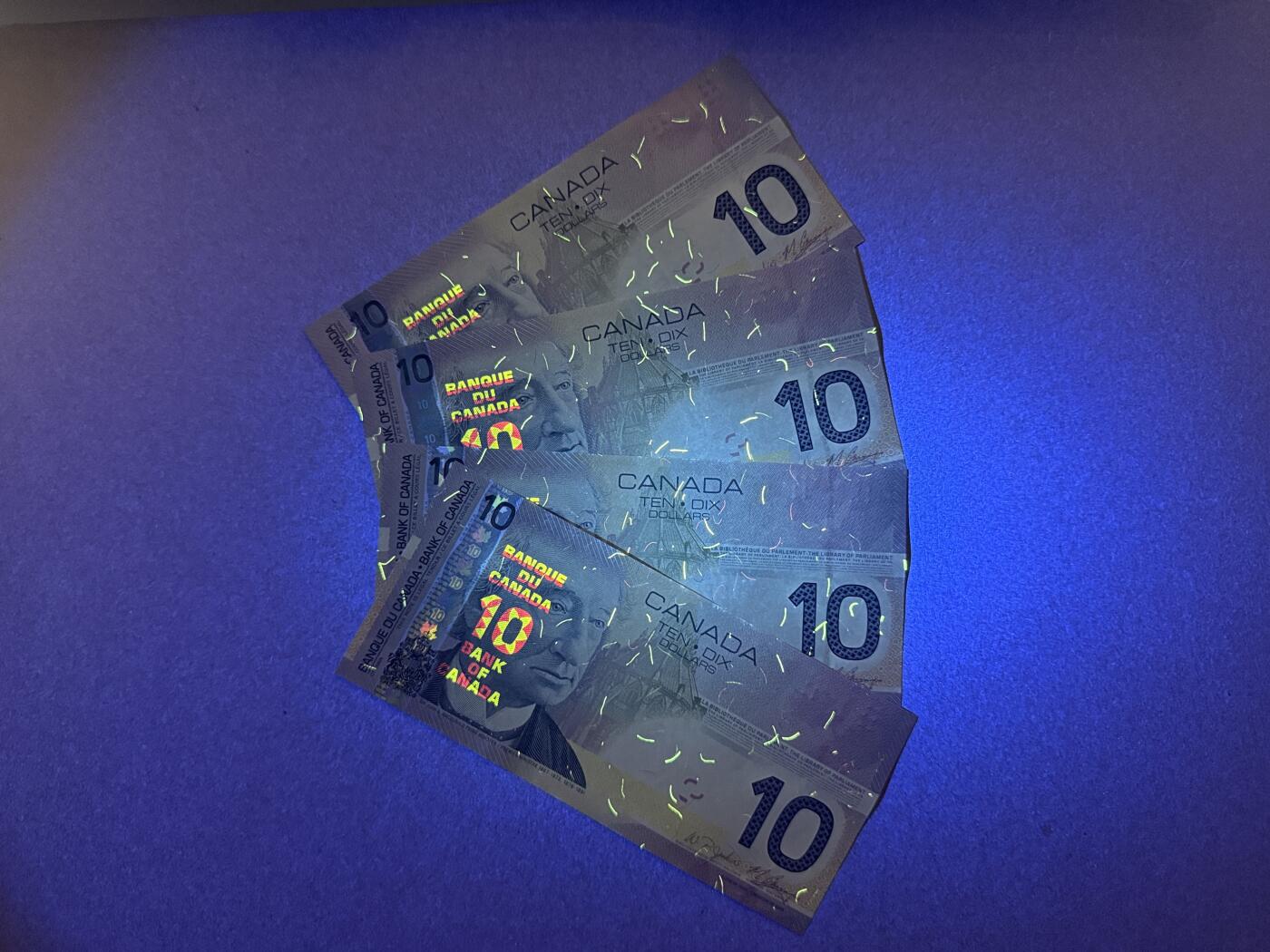 《艾美收藏》第238期-3.29周日外币畅拍场 加拿大10元4张 UNC 边缘轻微荧光