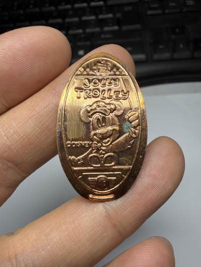 2026年集古藏今外币拍卖第三期-第9场—（总第319拍），可以寄存60天，满160元包邮。 - 迪士尼米奇纪念章