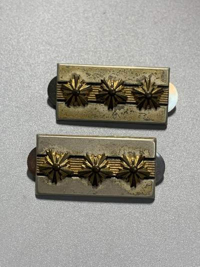 远东徽章小铺3月29日周日晚上9点结束 - 领章