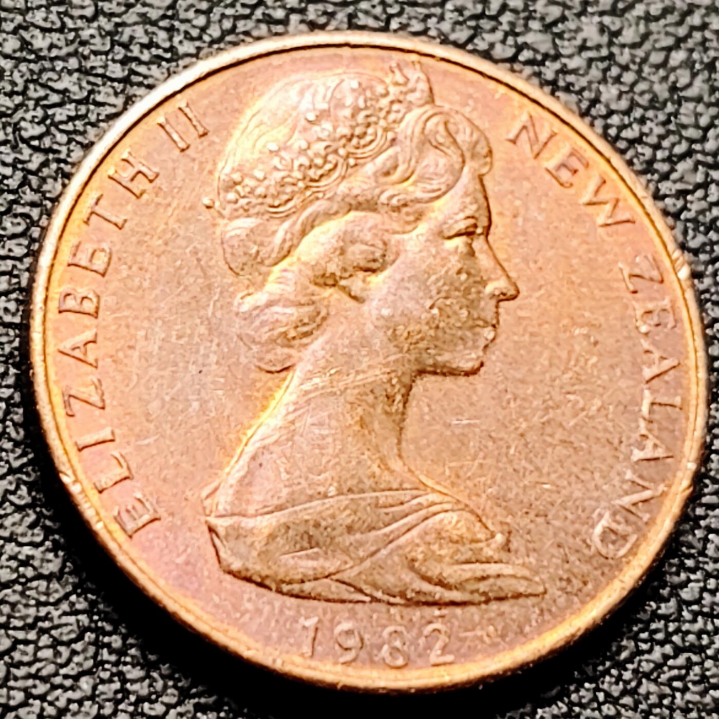 泉币菌-第216场-拍品多 请提前出价 。 