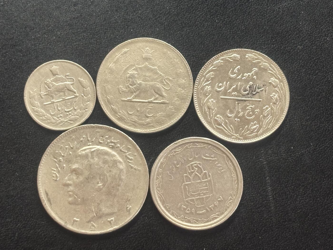 邮泉阁邮票限时拍卖第四十四场 （邮票在国外，请付邮费6元） 伊朗5枚