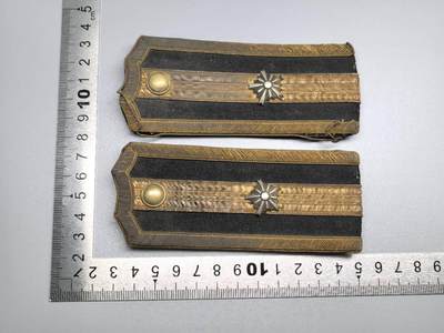 小驴勋章奖章收藏3月28日周六晚六点拍卖（珍爱和平，收藏战争，铭记历史，勿忘国耻，忠党爱国。有偿代拍，送拍规则在简介最后，参拍须阅读规则后再参拍，关系到运费包装发货时效真假辨别等关键信息，拍卖时不再发原图，看大图店主微信码在拍卖店铺介绍里） - 日本礼服肩章一对