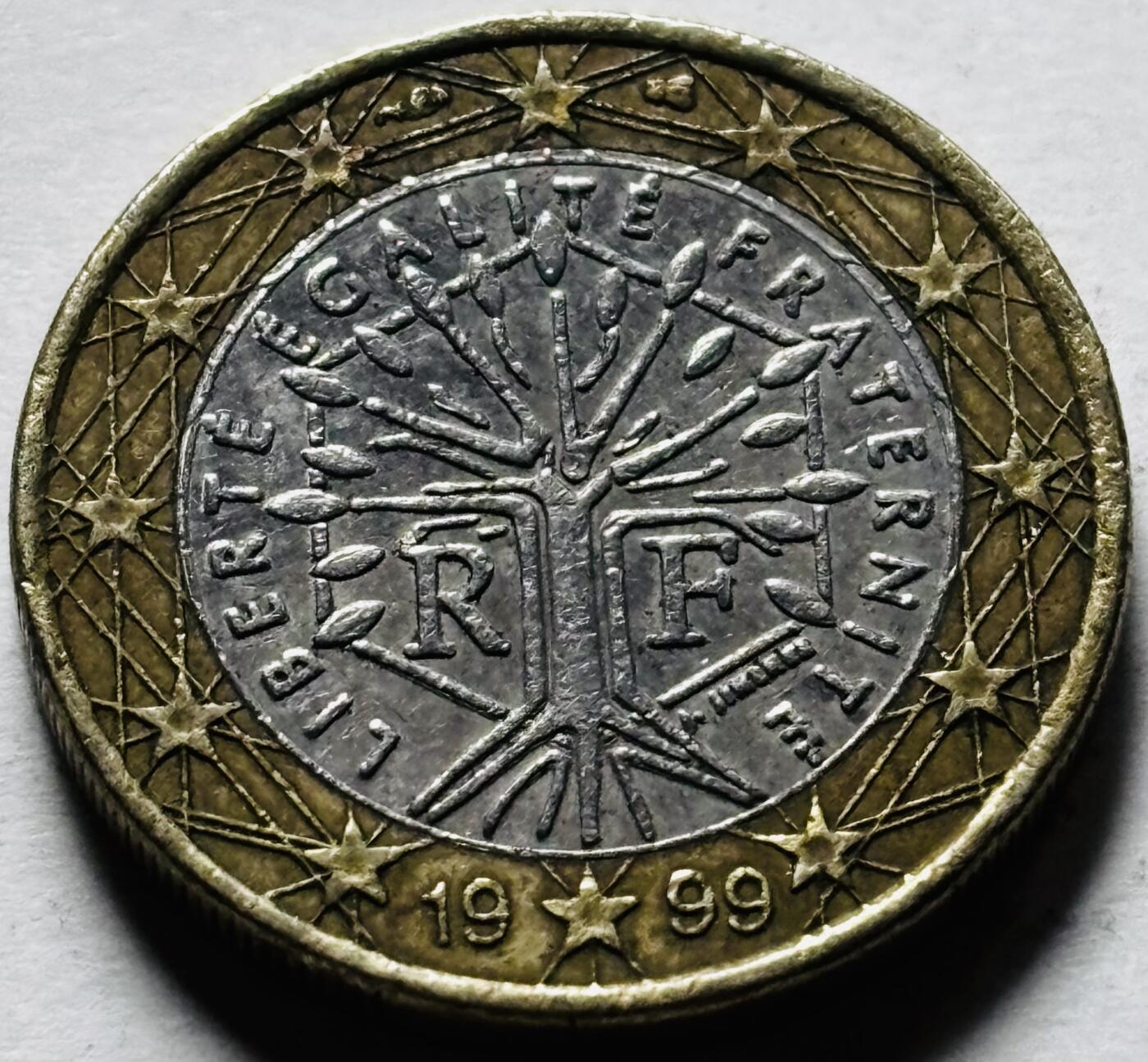 文馨钱币收藏第 298 场，长期接代拍业务 1999 年法国 1 欧元，第一版首发