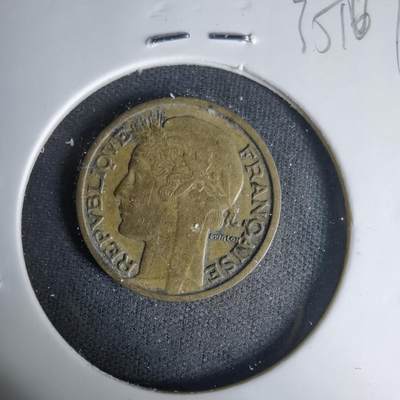 沼泽如烟--第1035场 - 法国1952年50分