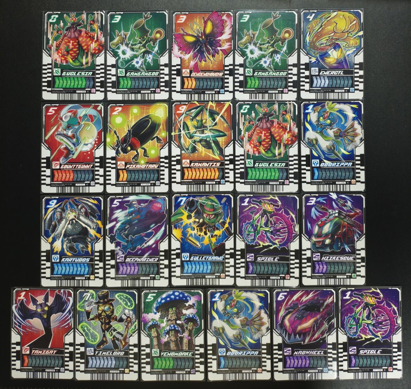 天玑星卡拍第182期《3.30周一截拍》持续收拍收评中 满赠卡需备注 假面骑士 二十一张