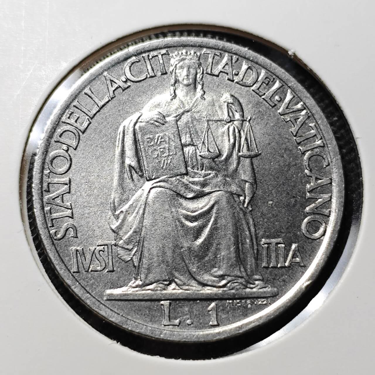 KK钱币收藏小铺  第409期 2月预留时间 周末发货  1942梵蒂冈1里拉 好品