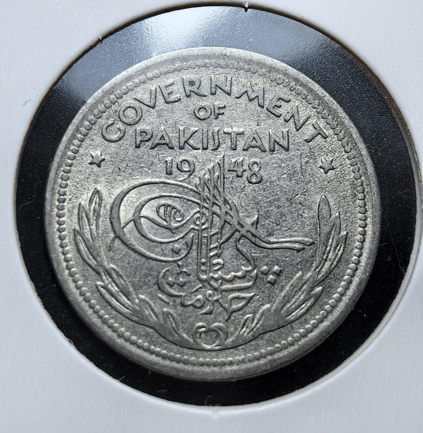 外国优质老铜币银币苏联纪念章，每周六晚九点倒数截拍，满百包邮可寄存，持续收拍