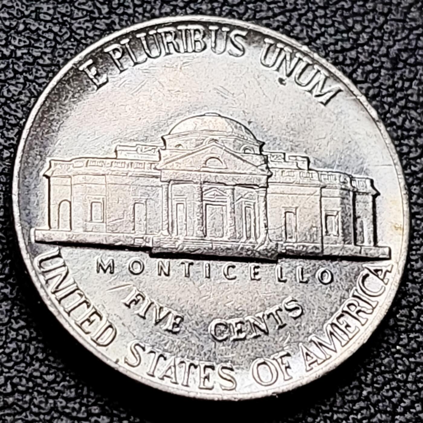 泉币菌-第216场-拍品多 请提前出价 。