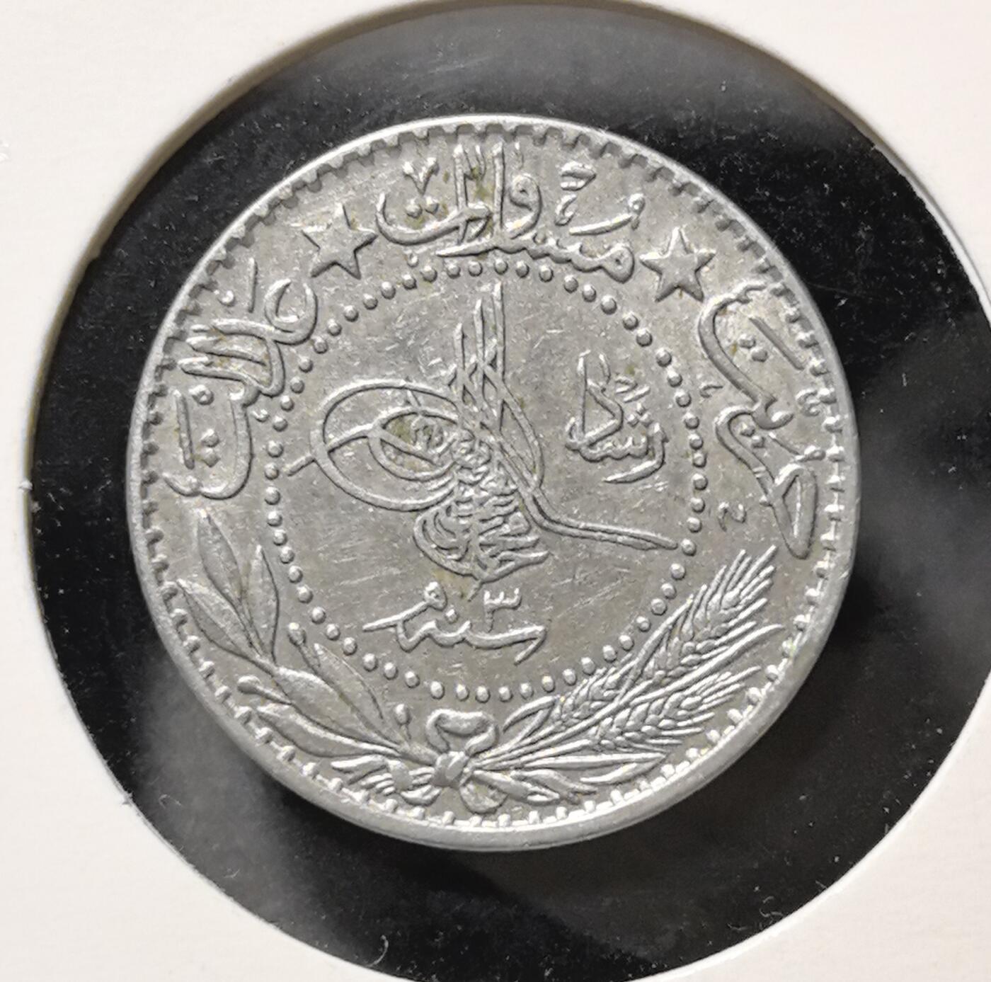 外国优质老铜币银币苏联纪念章，每周六晚九点倒数截拍，满百包邮可寄存，持续收拍