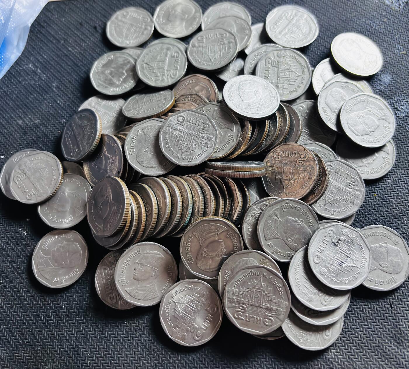 文馨钱币收藏第 298 场，长期接代拍业务 泰国 5 株 100 枚