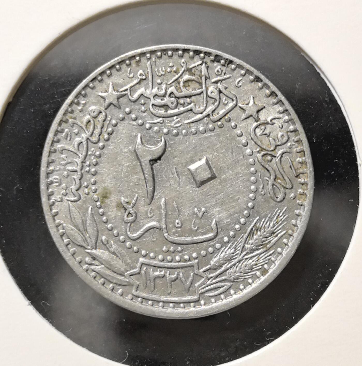 外国优质老铜币银币苏联纪念章，每周六晚九点倒数截拍，满百包邮可寄存，持续收拍