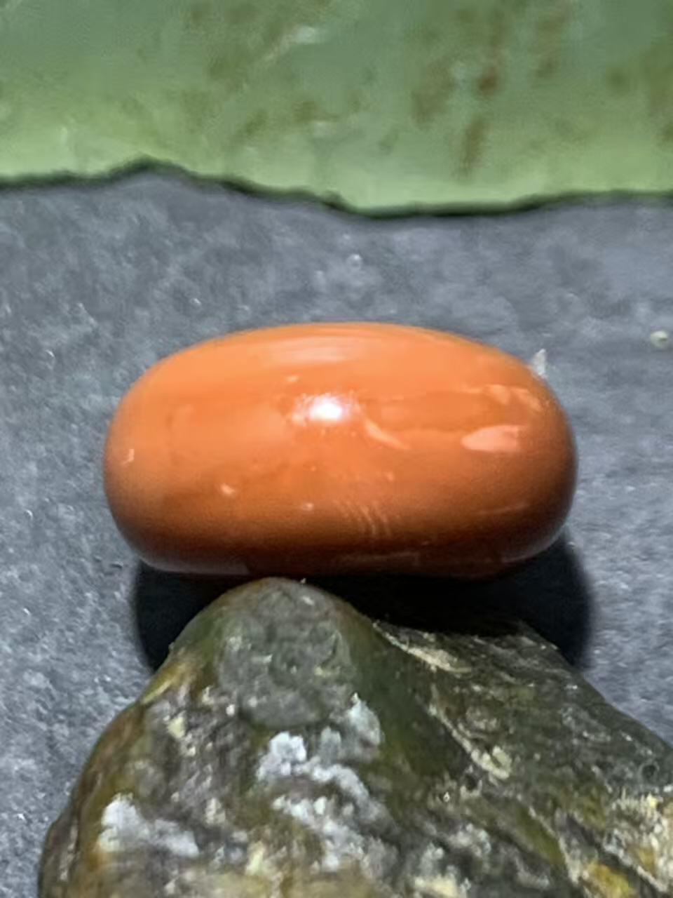 精美南红玛瑙柿子红面包圈小平安扣一个，