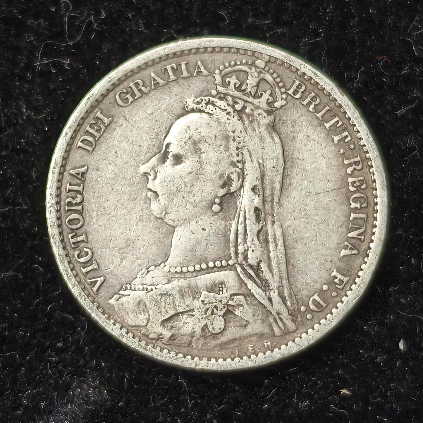 Krab外币市集Vol.28 英国1887年维多利亚6便士