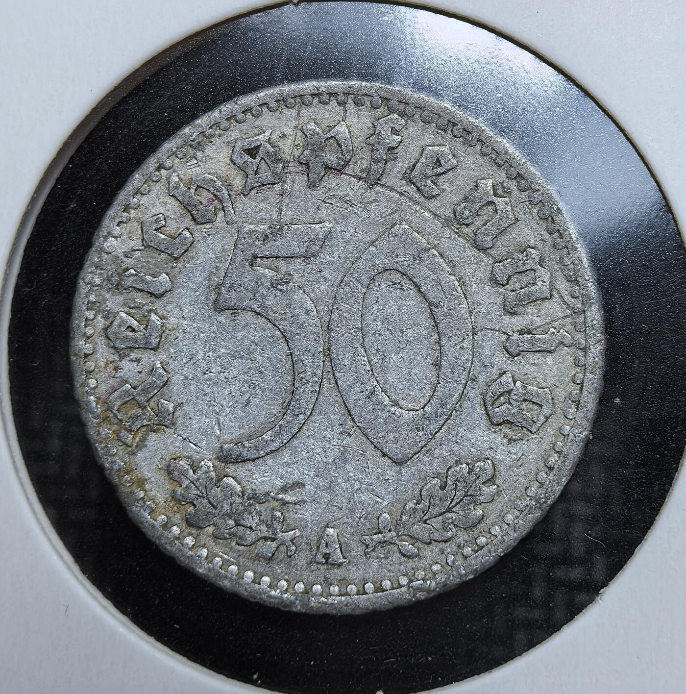 外国优质老铜币银币苏联纪念章，每周六晚九点倒数截拍，满百包邮可寄存，持续收拍