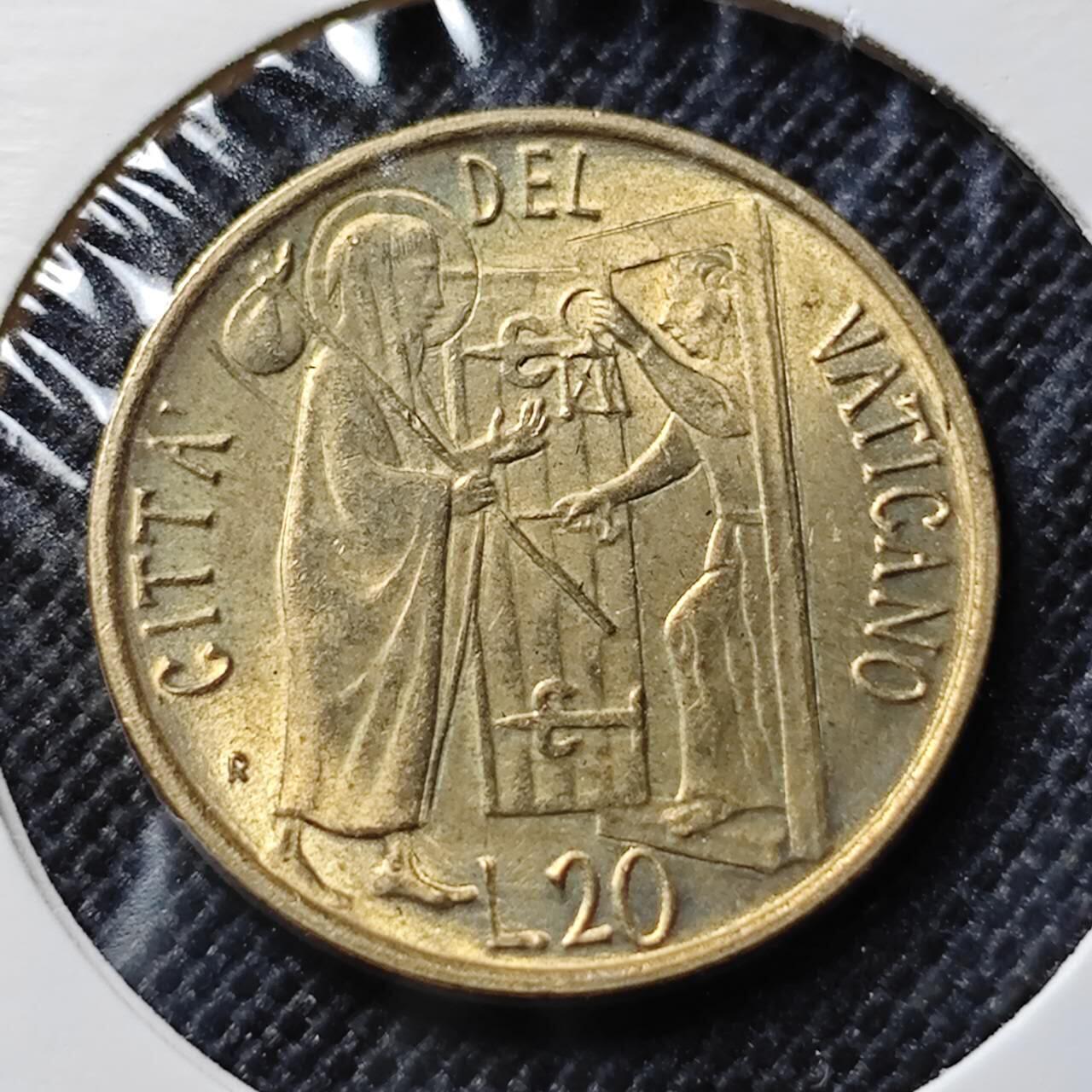 KK钱币收藏小铺  第409期 2月预留时间 周末发货  梵蒂冈20里拉