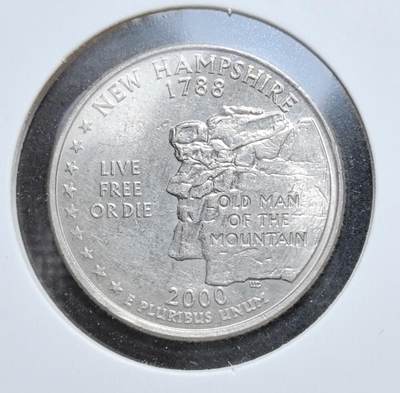 外国优质老铜币银币苏联纪念章，每周六晚九点倒数截拍，满百包邮可寄存，持续收拍 - 美国新罕布什尔州 纪念币，正面为华盛顿头像与国名，背面镌刻 “山中老人” 地质奇观与州格言 “不自由毋宁死”，见证美国州币系列发行，设计兼具自然与人文精神，是美国现代钱币收藏的热门之选。