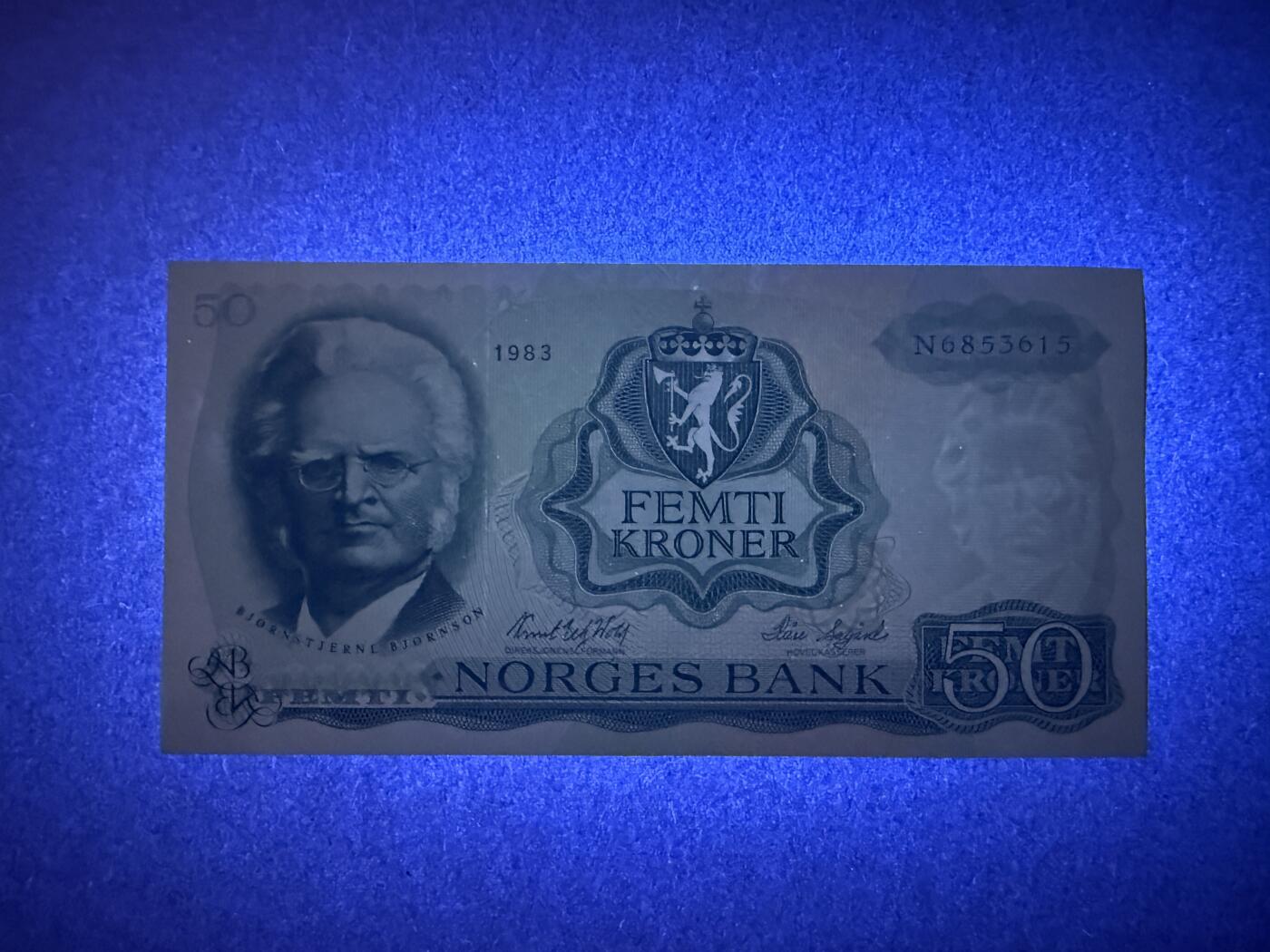 《艾美收藏》第238期-3.29周日外币畅拍场 挪威50克朗 UNC 1983年 挪威戏剧家比昂松 有一处轻微荧光