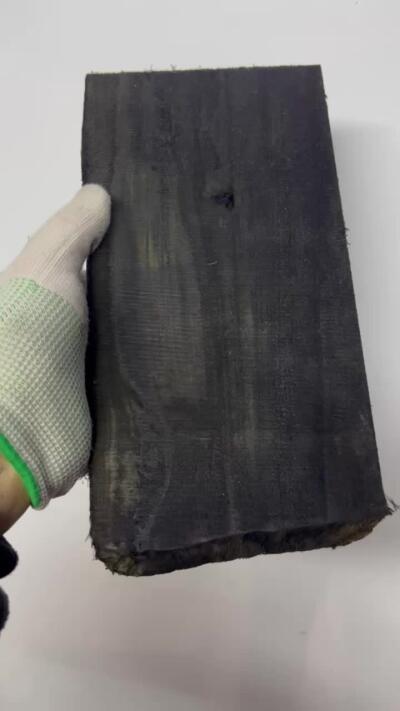 零元拍：NO.5金丝楠绿阴沉料大牌子，无需打磨就已经金光闪闪。切牌子，做镇尺，干泡台。满金丝药香，尺寸约：25/11.5/3.5CM。