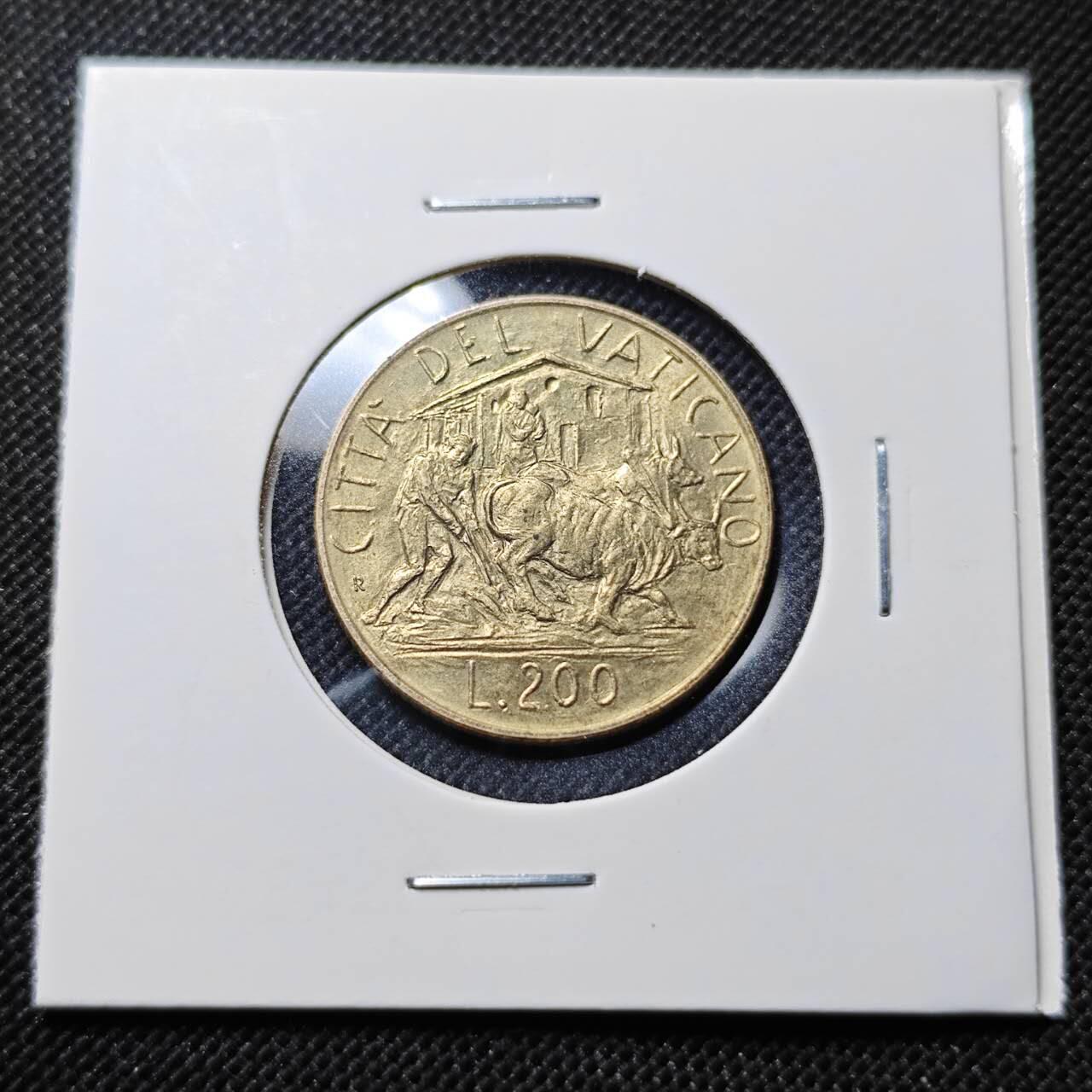 KK钱币收藏小铺  第409期 2月预留时间 周末发货  梵蒂冈200里拉 少见主题