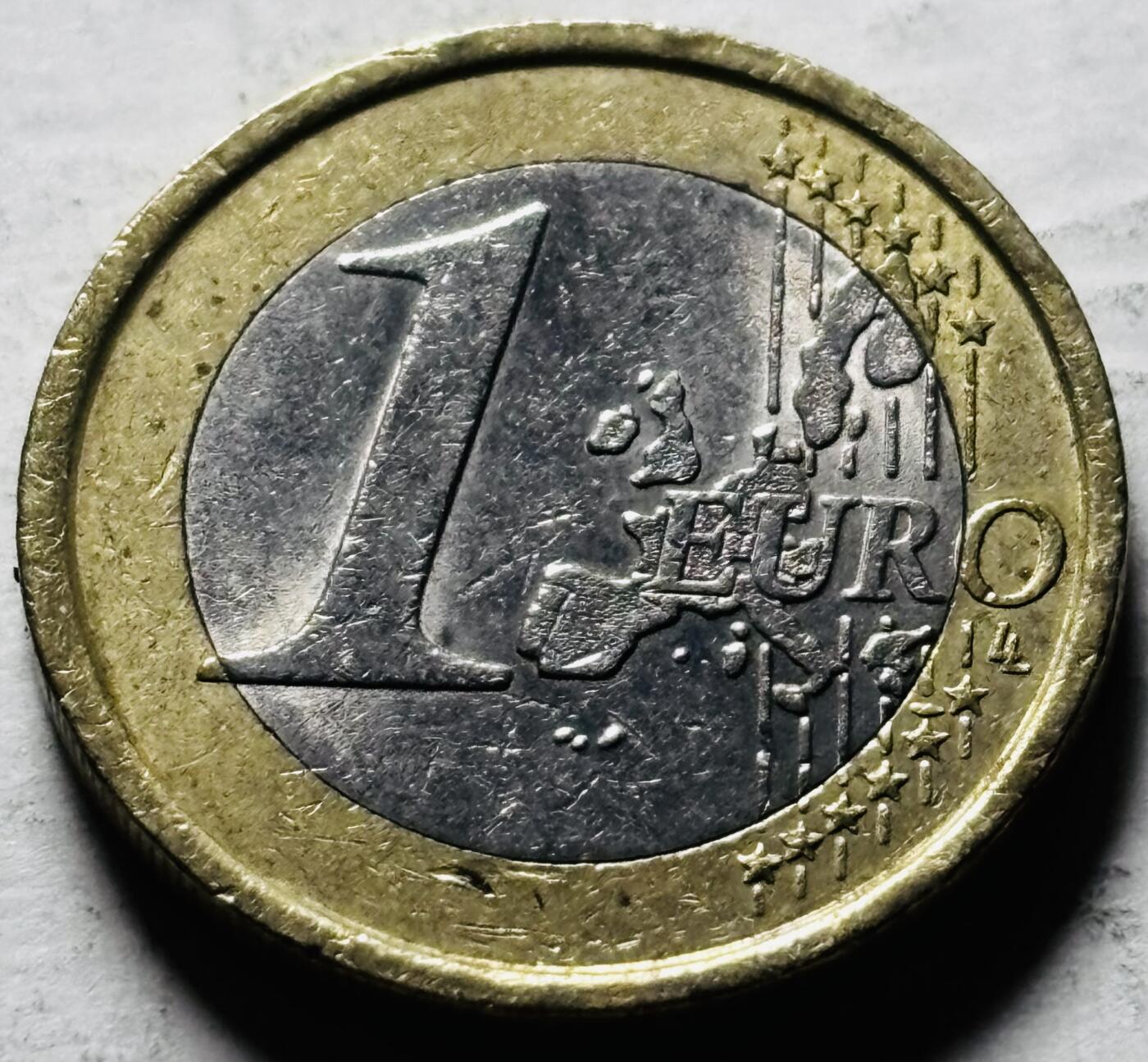 文馨钱币收藏第 298 场，长期接代拍业务 2002 年意大利 1 欧元，第一版首发